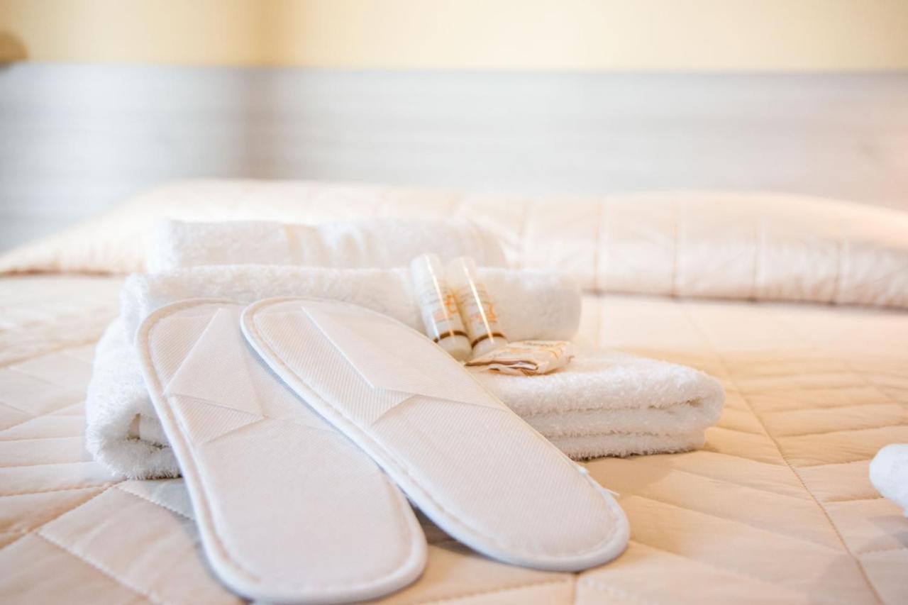 B&B Babbu Meu Боза Екстер'єр фото
